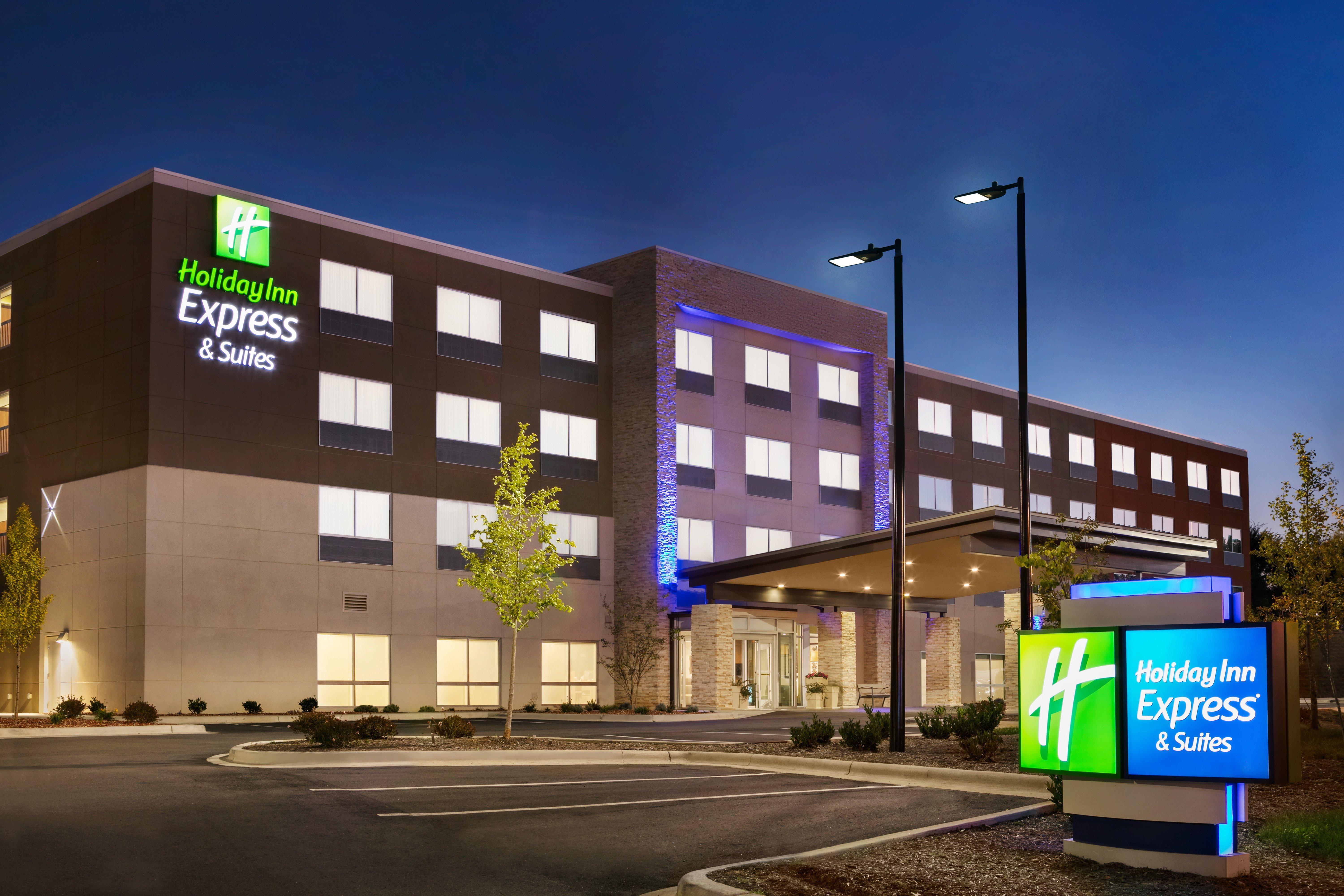 Holiday Inn Express & Suites Salisbury By Ihg Eksteriør bilde