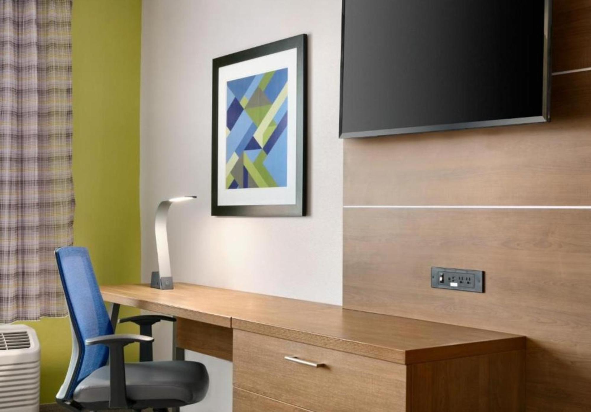 Holiday Inn Express & Suites Salisbury By Ihg Eksteriør bilde
